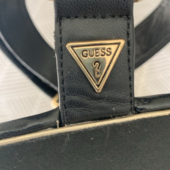 Guess black leather chunky platform sandals gold curb chain toe accent size 9 - Picture 7 of 11